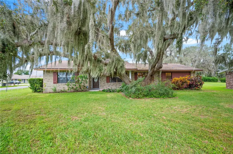 101 Lakeview Drive, Auburndale, FL 33823 - Image #3