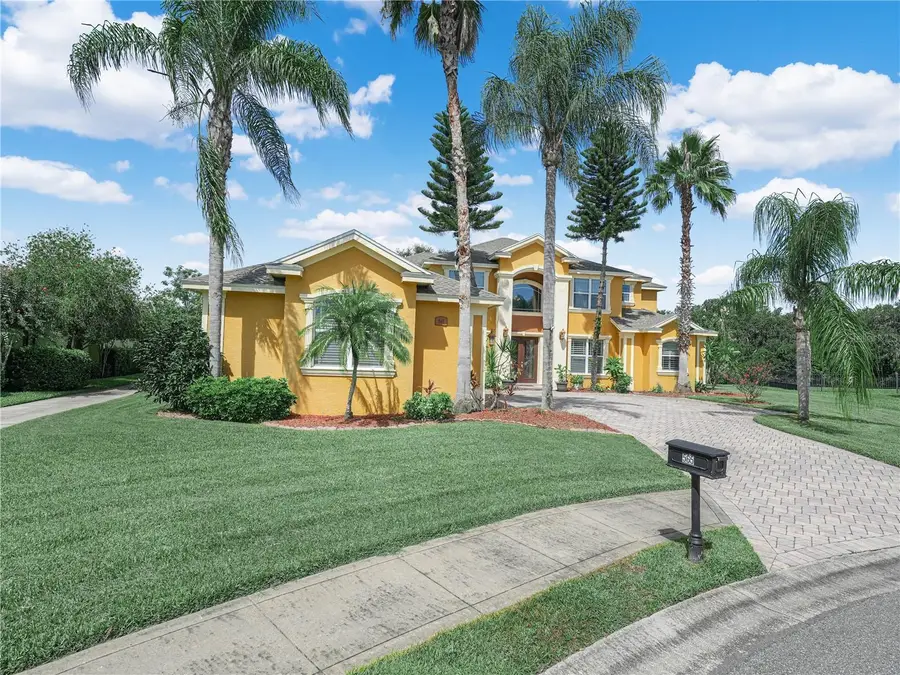 565 Whisper Woods Drive, Lakeland, FL 33813 - Image #2