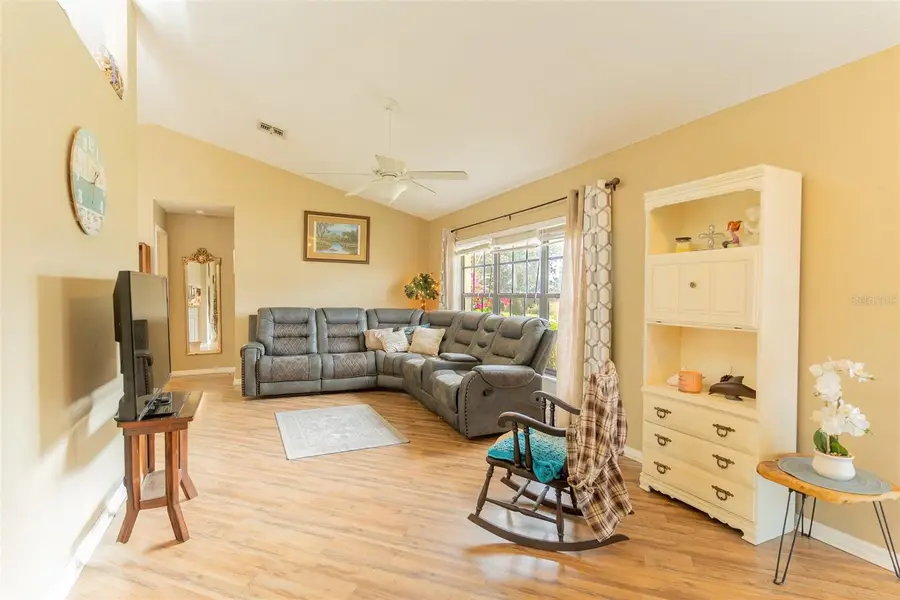 17 Notre Dame Street, Lake Placid, FL 33852 - Image #2