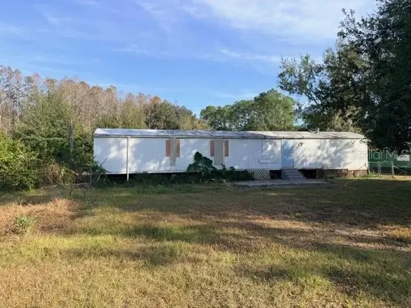 9115 Pine Tree Drive, LAKELAND, FL 33809