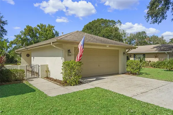 466 Muirfield Court, WINTER HAVEN, FL 33884