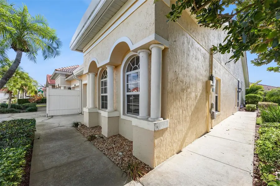 2202 Garden Lake Drive, Winter Haven, FL 33884 - Image #3