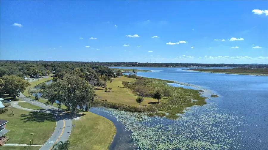 201 Lake Bonny Drive E, Lakeland, FL 33801 - Image #2