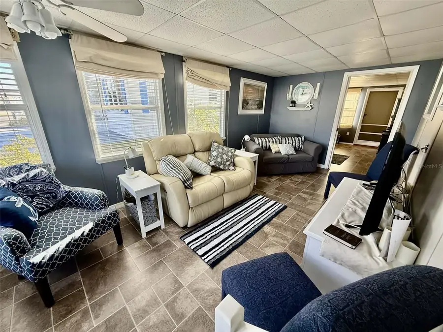 7041 Fairview Village Circle, Winter Haven, FL 33881 - Image #2