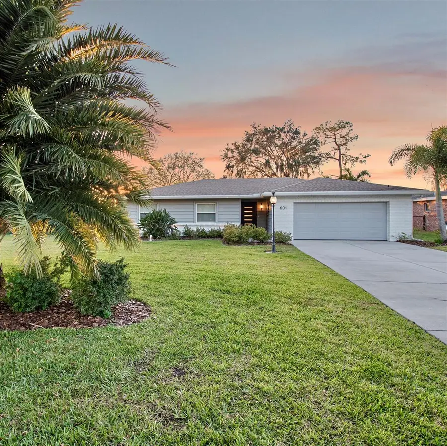 601 Lake Pansy Drive Nw, Winter Haven, FL 33881 - Image #2