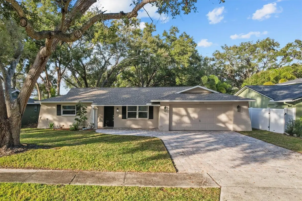 7233 56th Avenue N, Saint Petersburg, FL 33709 - Image #1