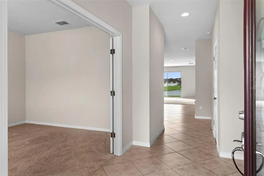 8933 Hinsdale Heights Drive, Polk City, FL 33868 - Image #3