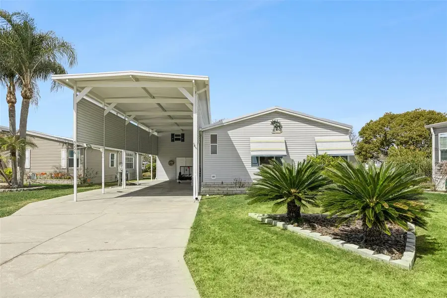 5226 Island View Circle N, Polk City, FL 33868 - #2