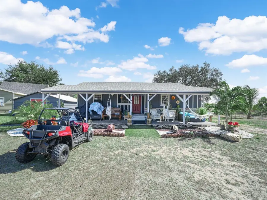 611 Acacia Walk, Lake Wales, FL 33898 - Image #2