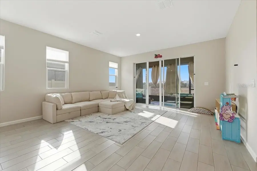 596 Hennepin Loop, Lake Wales, FL 33898 - #2