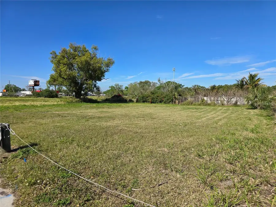 205 Snively Avenue, Eloise, FL 33880 - #3