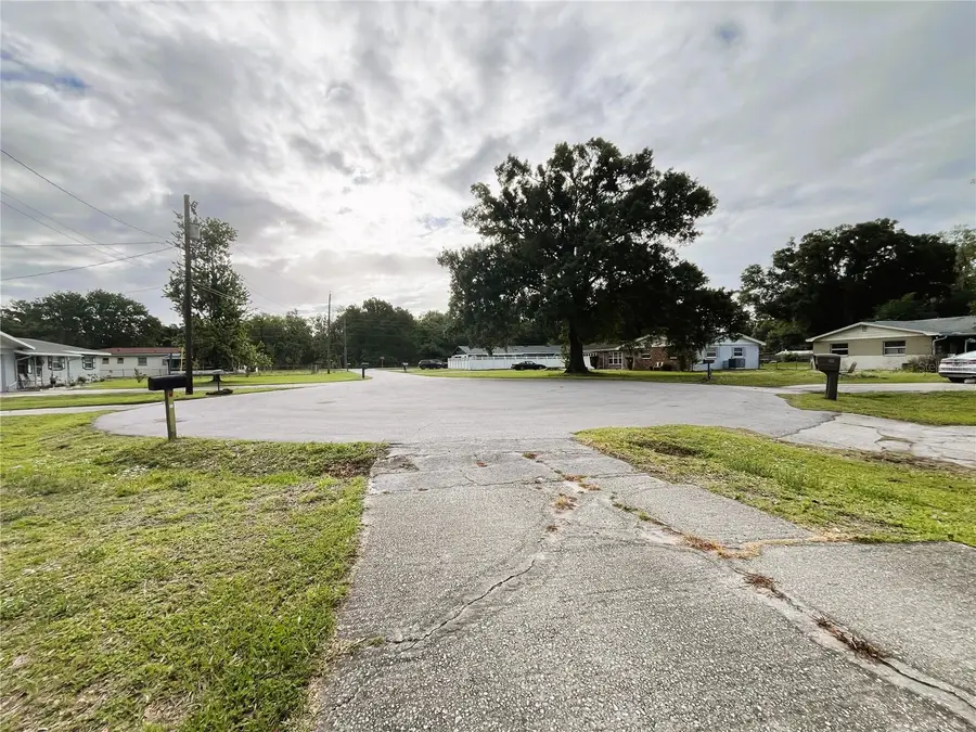 121 Maris Court, Lakeland, FL 33809 - #3