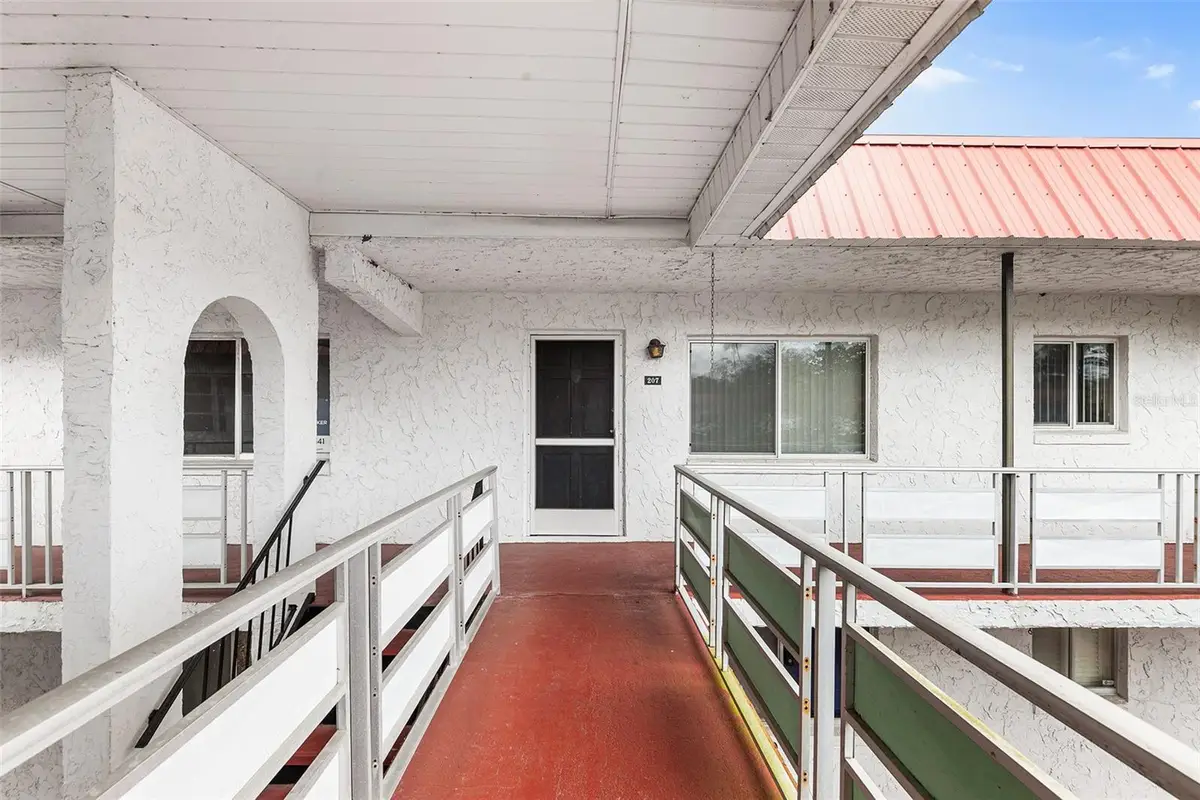 1100 Martinique Drive #207, Winter Haven, FL 33884 - #1