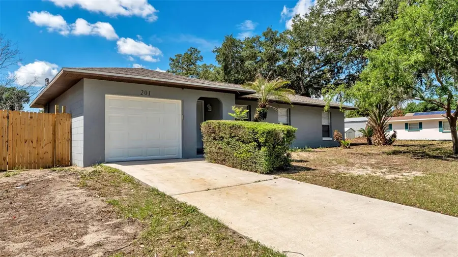 201 E Pine Street, Davenport, FL 33837 - #2