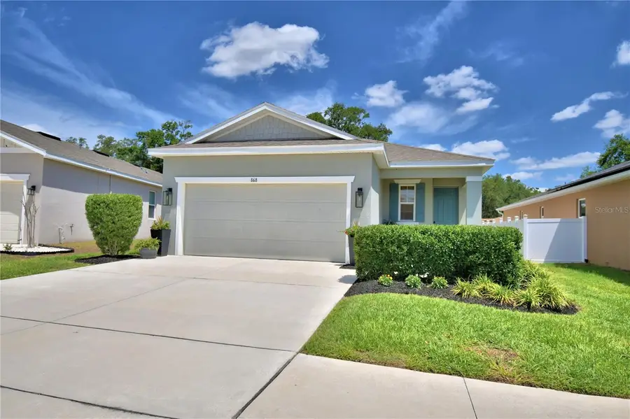868 Blue Creek Drive, Haines City, FL 33844 - #2