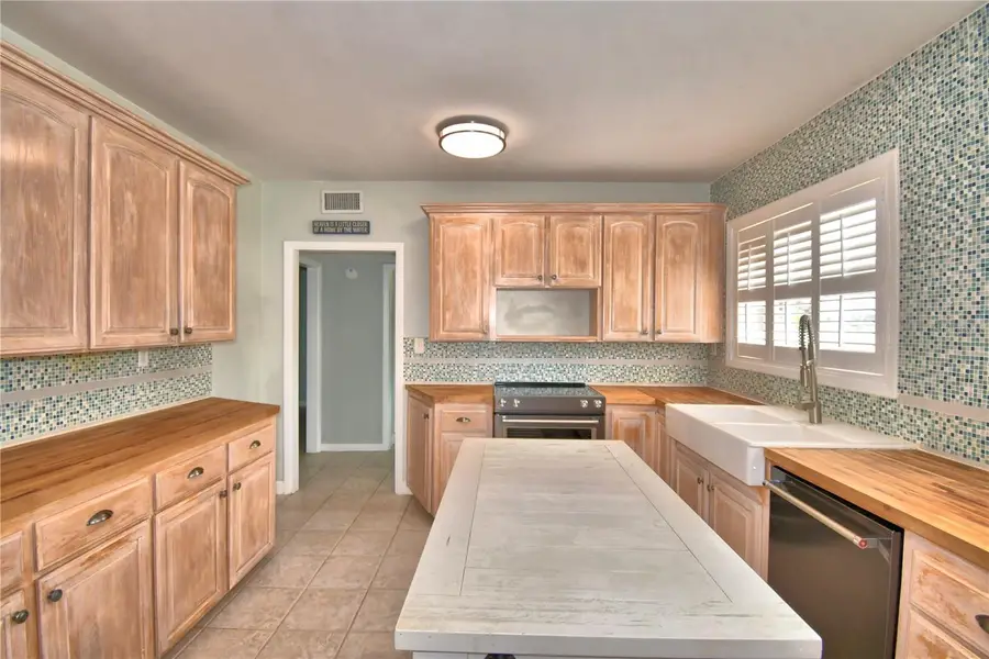 1620 17th Street Nw, Winter Haven, FL 33881 - #3
