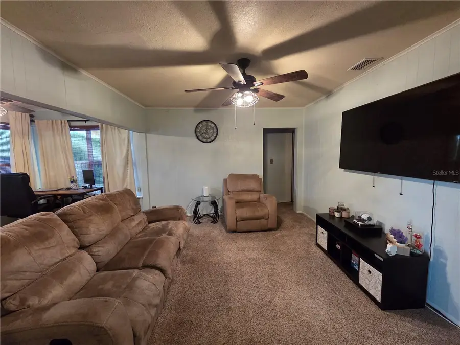 124 E F St, Frostproof, FL 33843 - #3
