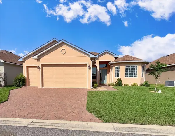 1124 Sawgrass Drive, WINTER HAVEN, FL 33884