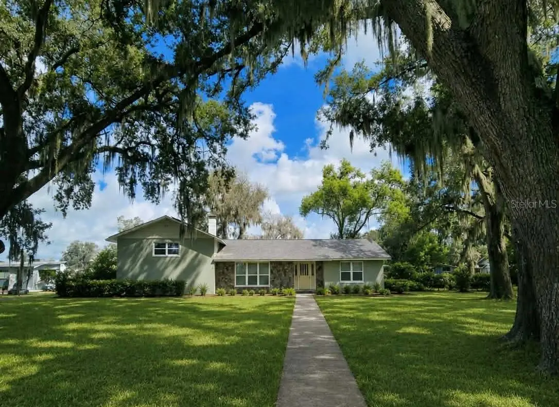 3102 Thonotosassa Road, Plant City, FL 33565 - #1