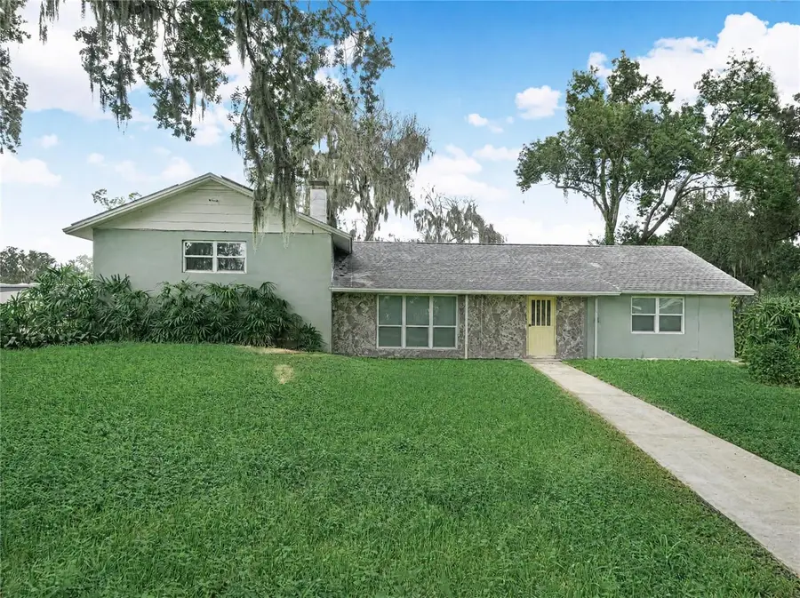 3102 Thonotosassa Road, Plant City, FL 33565 - #2