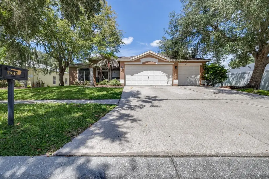 17012 Falconridge Road, Lithia, FL 33547 - #3