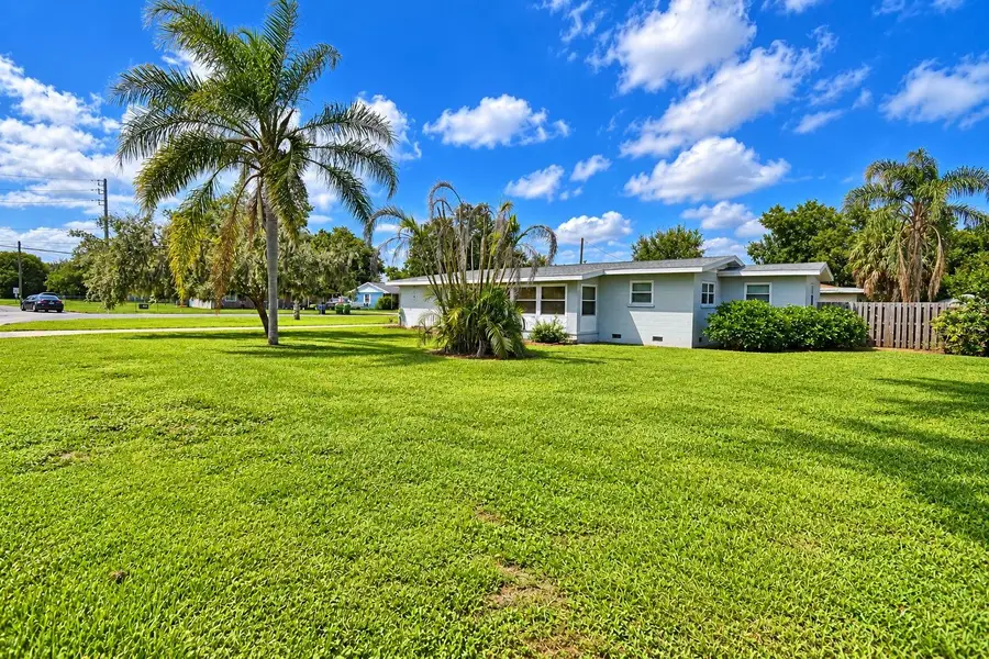 1325 Lake Shipp Dr N, Winter Haven, FL 33880 - #2