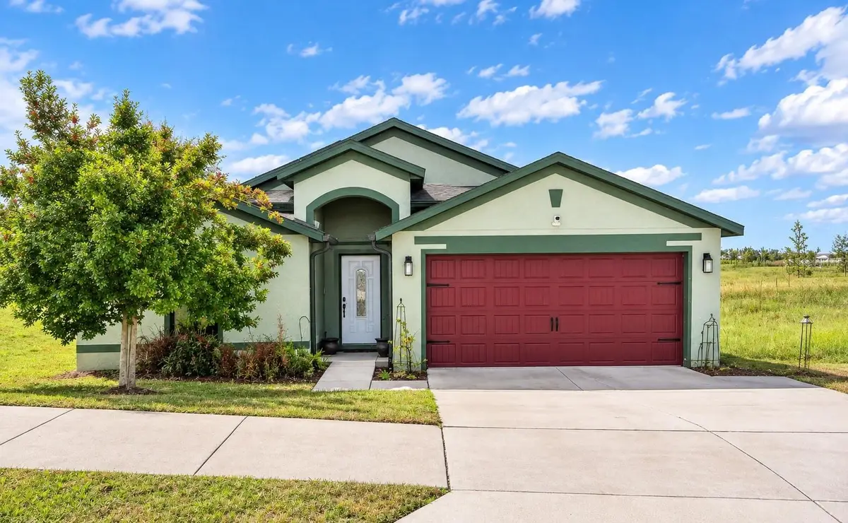 414 Miles Boulevard, Dundee, FL 33838 - #1