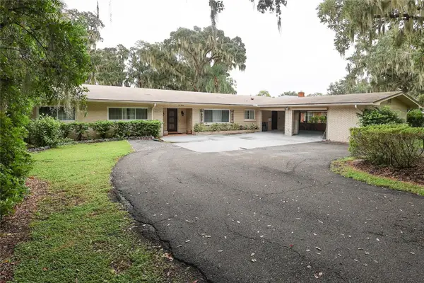 1020 W Lake Hamilton Drive, WINTER HAVEN, FL 33881