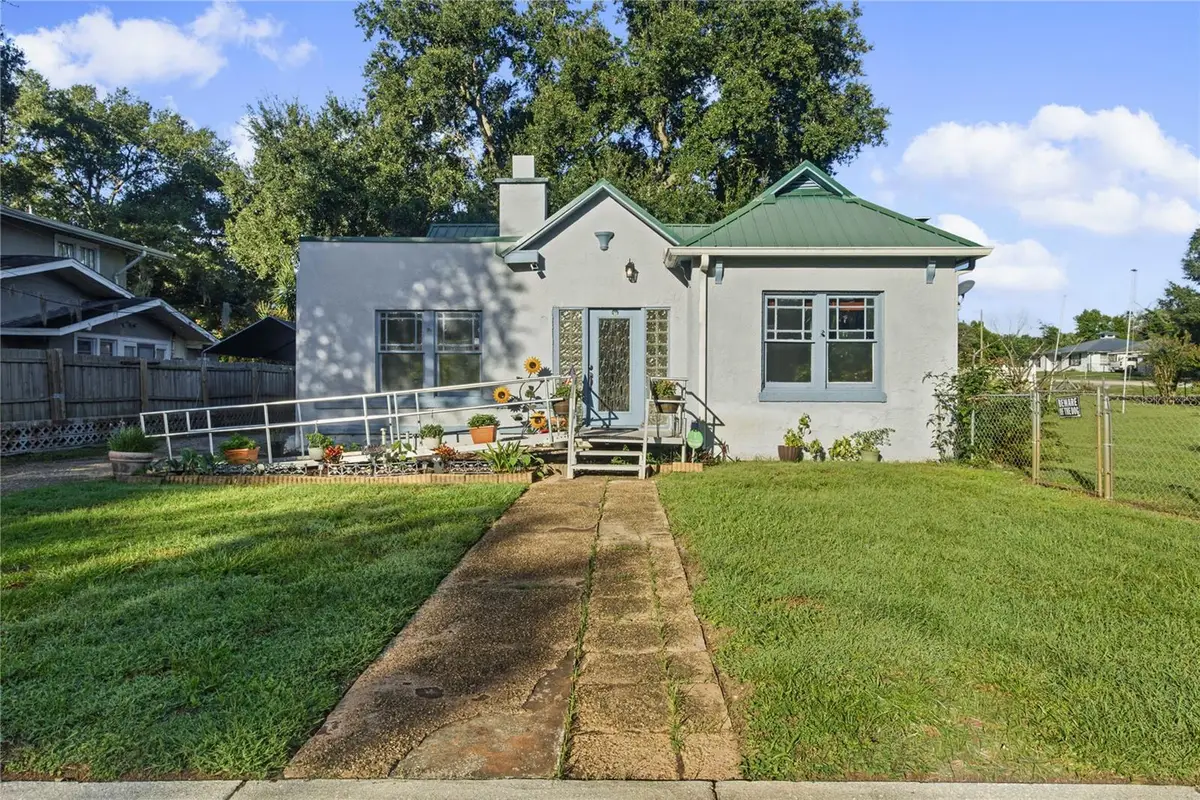530 S 7th Street, Lake Wales, FL 33853 - #1