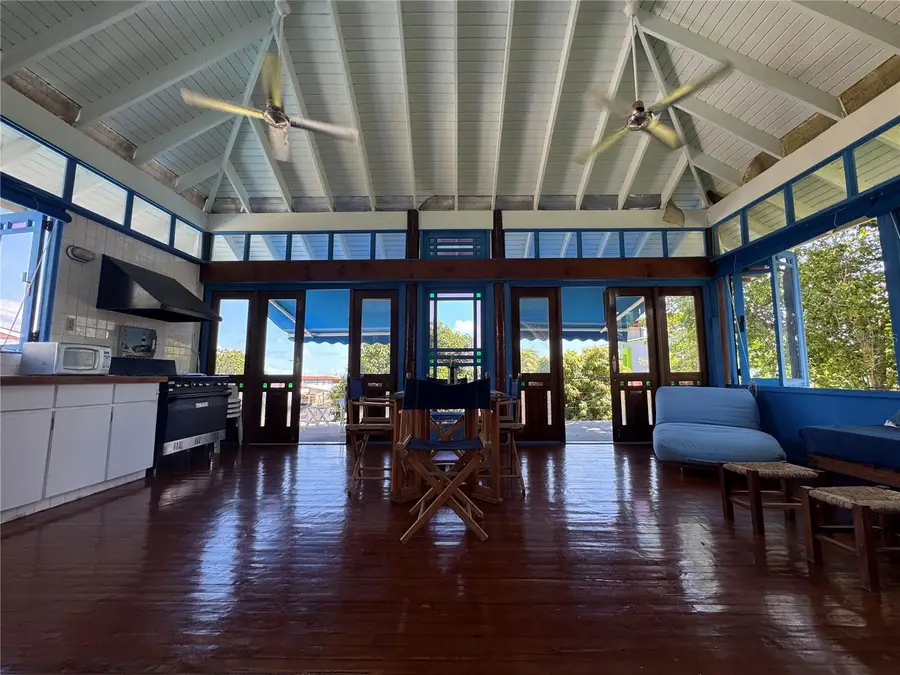 Address Withheld By Seller, Wando, PR 00667 - Image #3