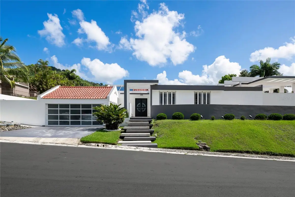 K-6 Calle Grosellas, San Juan, PR 00926 - Image #1