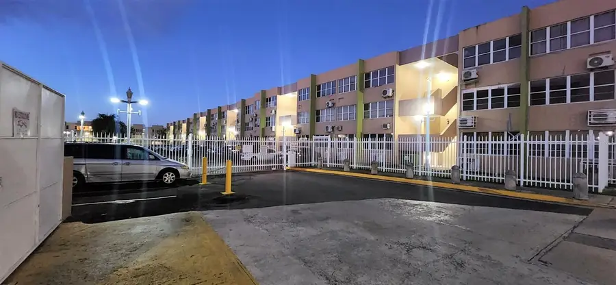 Urb. San Ciprian I Calle Victoria #205, Carolina, PR 00985 - Image #2