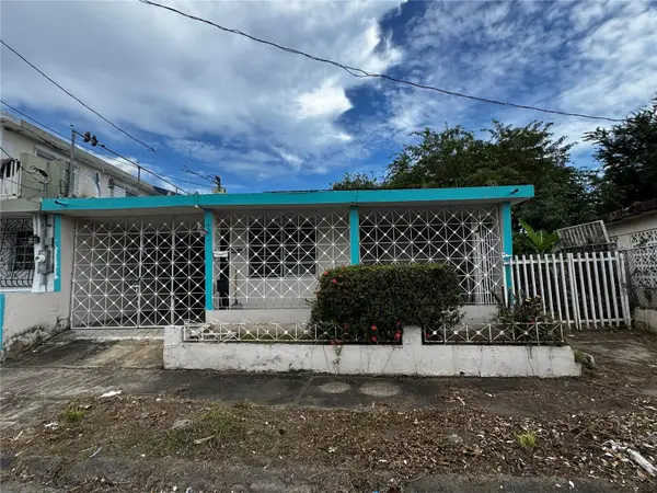 URB. SEVERO QUIONES Calle Jose De Diego #K-10, CAROLINA, PR 00985