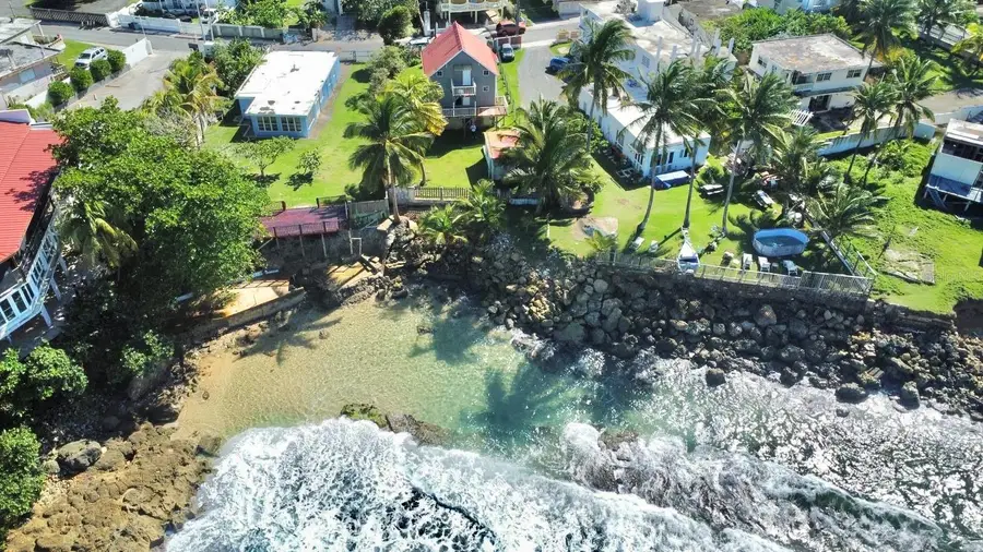 13 118b, Dorado, PR 00646 - Image #3