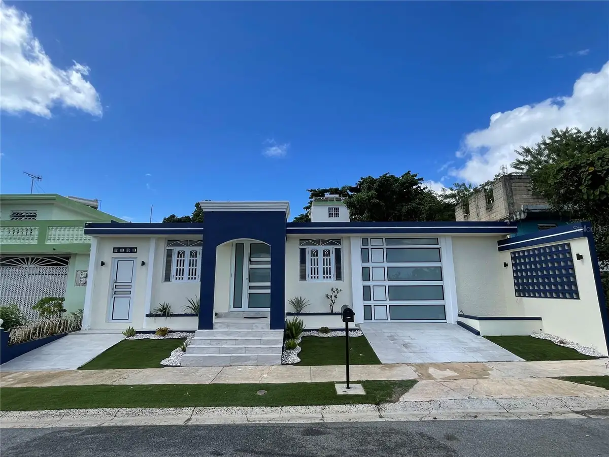 K-22 Calle 10 Urb. Loma Alta, Carolina, PR 00987 - Image #1