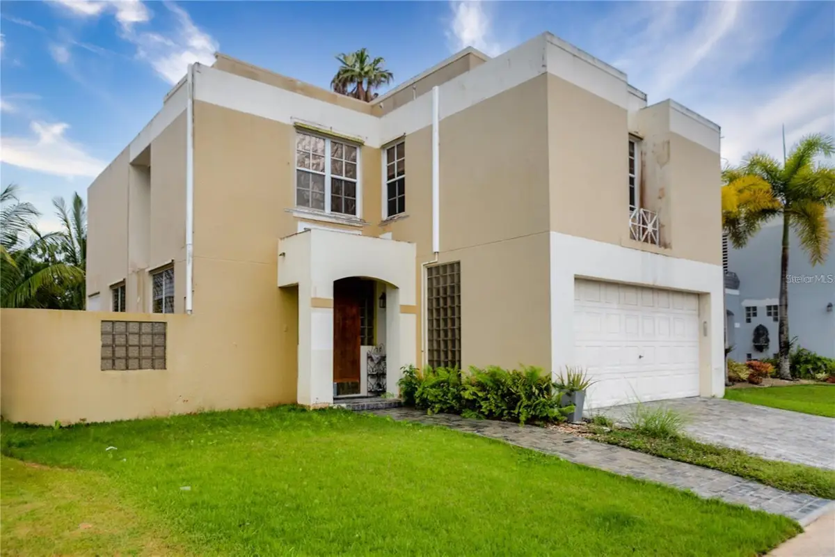 7061 Via Playera Camino Del Mar, Toa Baja, PR 00949 - Image #1