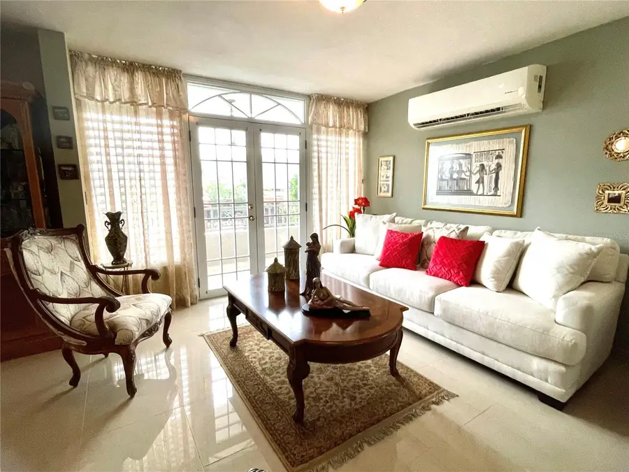 calle 19 2w8 Urb. Altomonte, Caguas, PR 00727 - Image #2