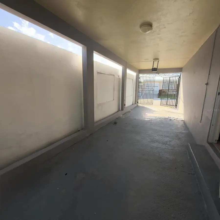 8 IM4 Urbanizacion La Providencia, Toa Alta, PR 00953 - Image #2