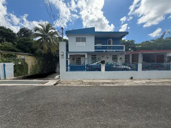 9 Mercedes Hernndez, AIBONITO, PR 00705