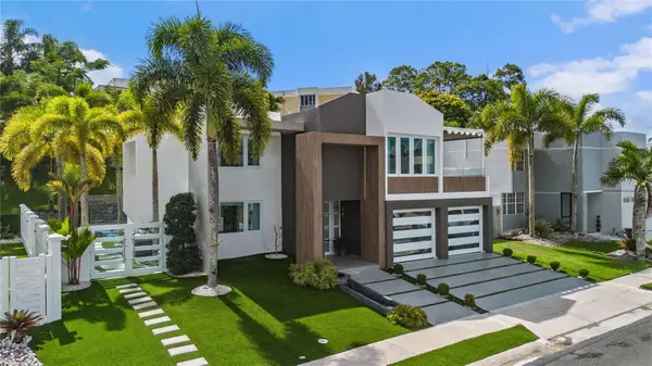 D-5 Calle La Borinquea, CAYEY, PR 00736