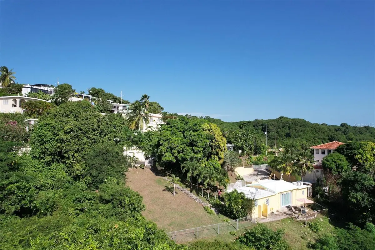 Number 28 Destino, Vieques, PR 00765 - Image #1