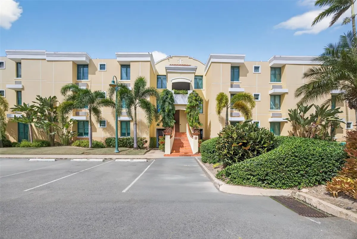 100 StT. El Dorado Club #Apt.202, Vega Alta, PR 00692 - Image #1