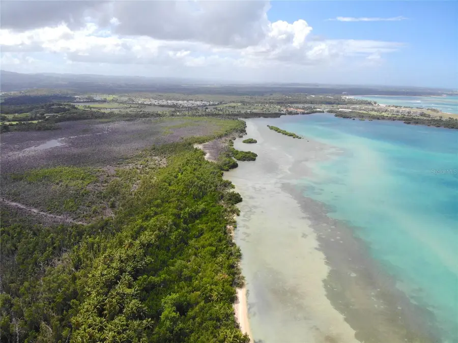 968 Camino Las Picuas #26-30, Rio Grande, PR 00745 - Image #3