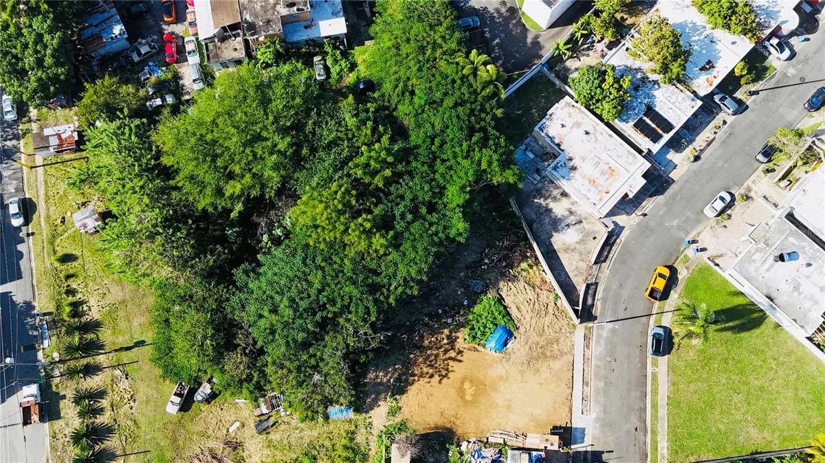 Urb. Jardines De Loiza C-8, Loiza, PR 00772 - Image #1