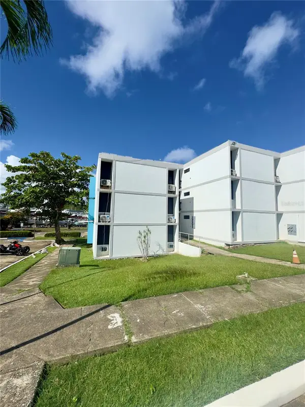 Cond Villa. arina 200 Ave. Marina #D-103, FAJARDO, PR 00738