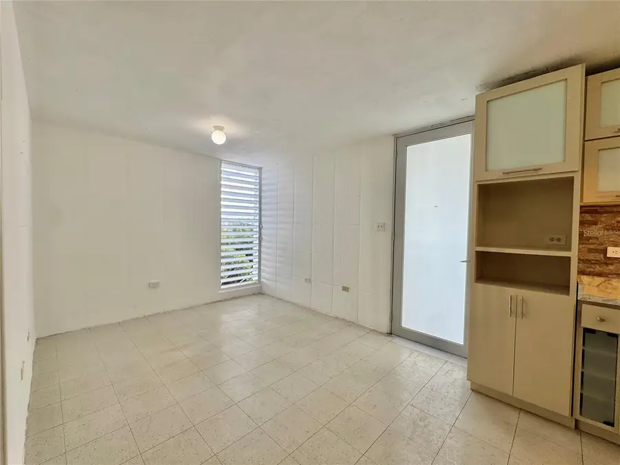 calle ana otero Cond. El Tano #804, San Juan, PR 00924 - Image #2