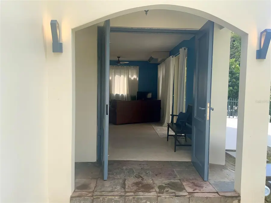 A 31-a. Sunset Hills, Guaynabo, PR 00971 - Image #2