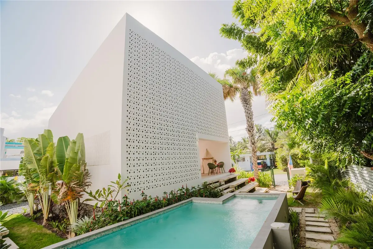 CASA BAJURA Calle Monte De Oca #7, Isabela, PR 00662 - Image #1