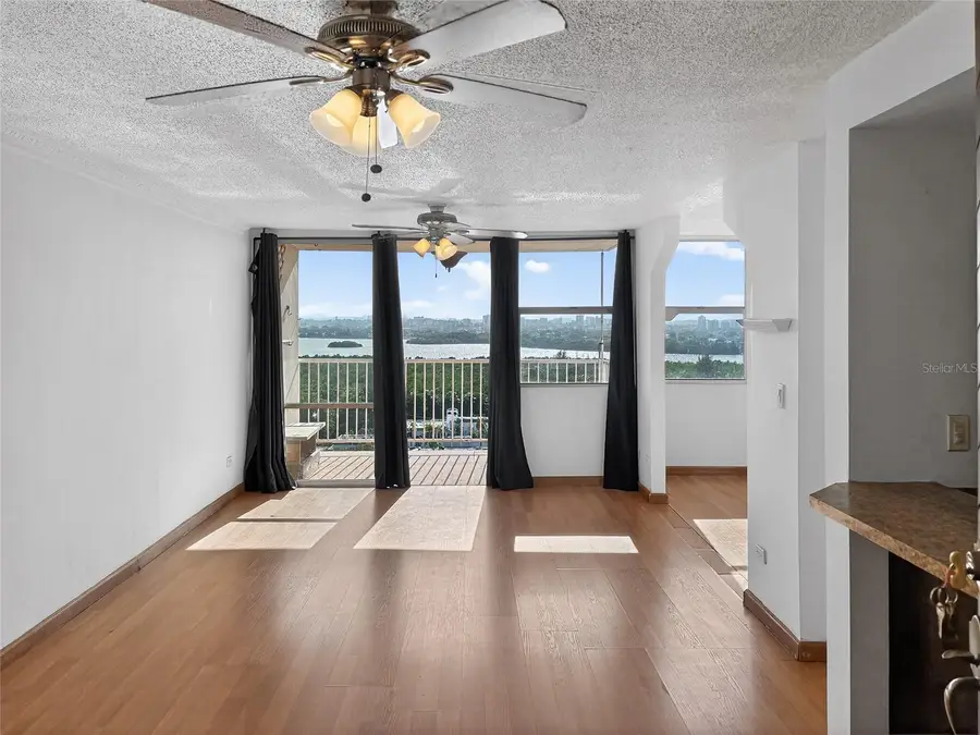 Apt 1704 Cond. Mundo Feliz #1, Carolina, PR 00979 - Image #3