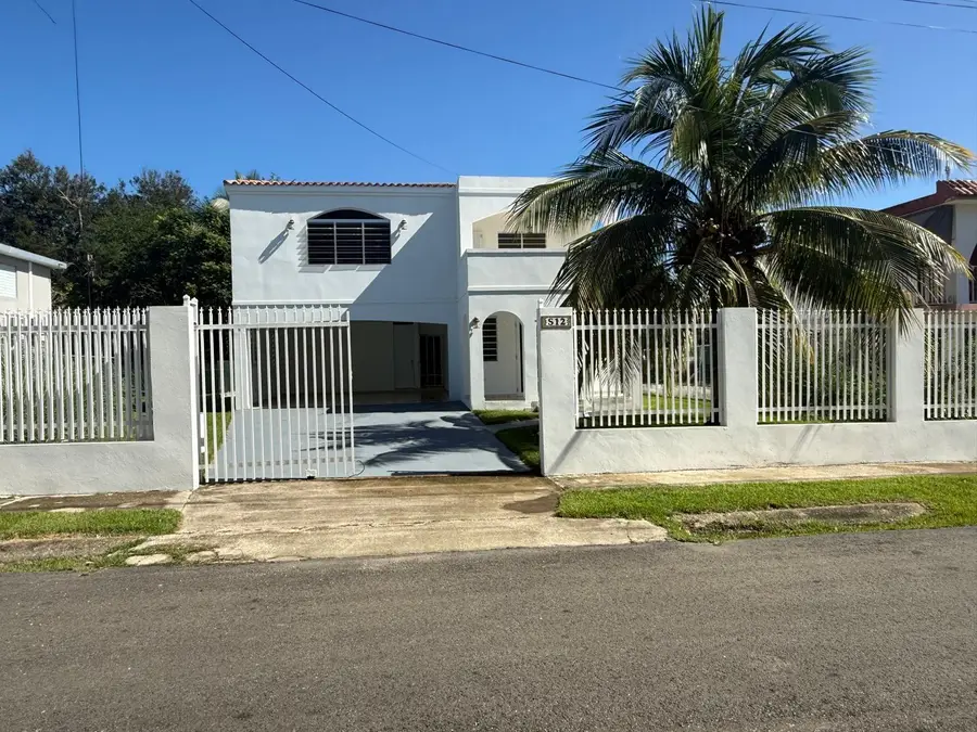 S12 Isaura Reyes Cerro Gordo, Vega Alta, PR 00692 - #2